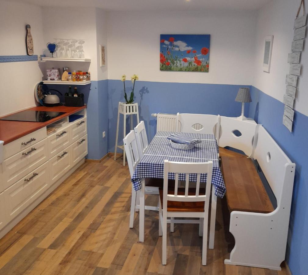 Ferienhaus Schick Und Fein Apartment Bochingen Luaran gambar
